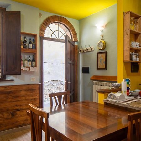 La Porta Di Destra Lägenhet Foiano Della Chiana Exteriör bild